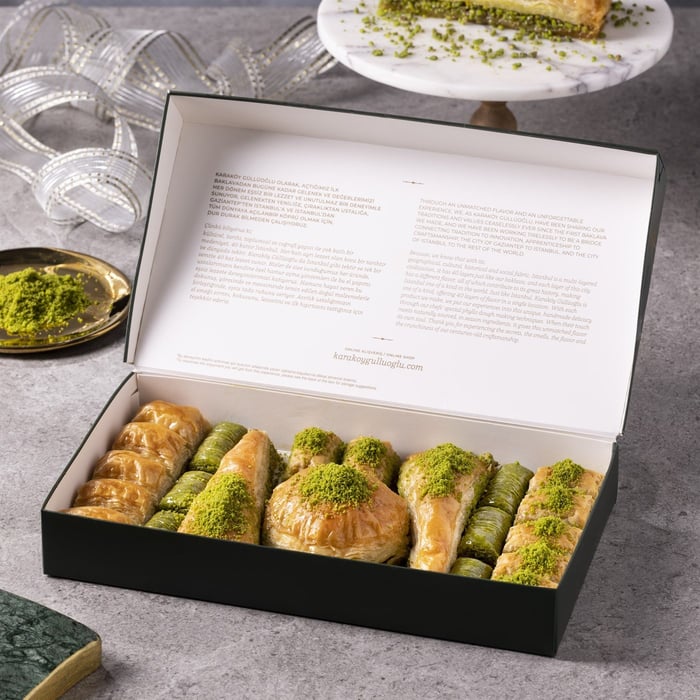 Premium Fıstıklı Baklava Kutusu 1 KG 